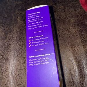 Roku Express HD Streaming Player‎ with Remote and HDMI Cable NWT